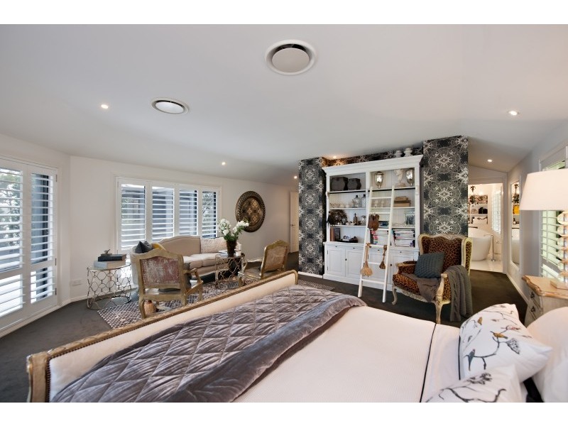 4 Government Road, Nords Wharf NSW 2281