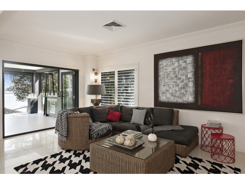 4 Government Road, Nords Wharf NSW 2281