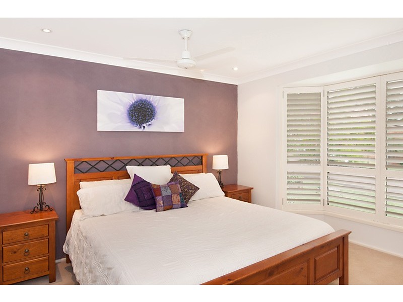 15 Stornaway Crescent, Berkeley Vale NSW 2261