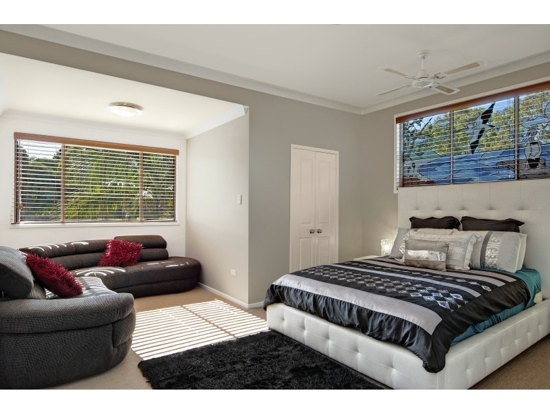 34 Gordon Avenue, Summerland Point NSW 2259