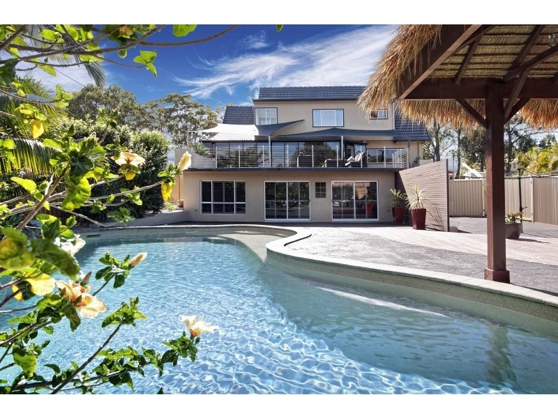 34 Gordon Avenue, Summerland Point NSW 2259