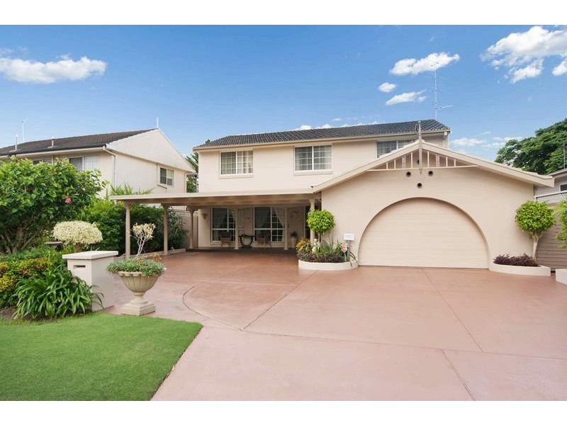 67 Kerry Crescent, Berkeley Vale NSW 2261