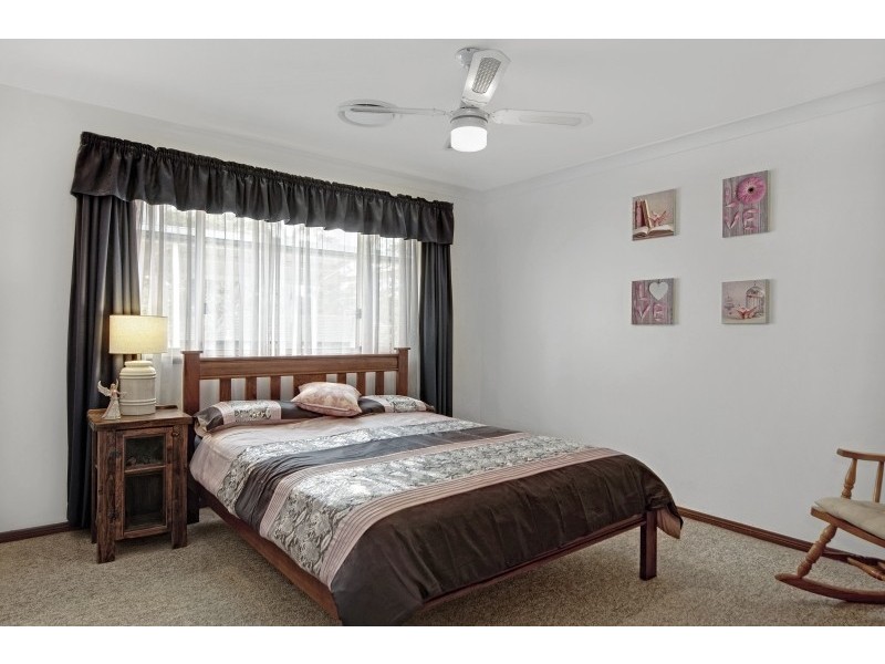 6 The Downs, Jilliby NSW 2259