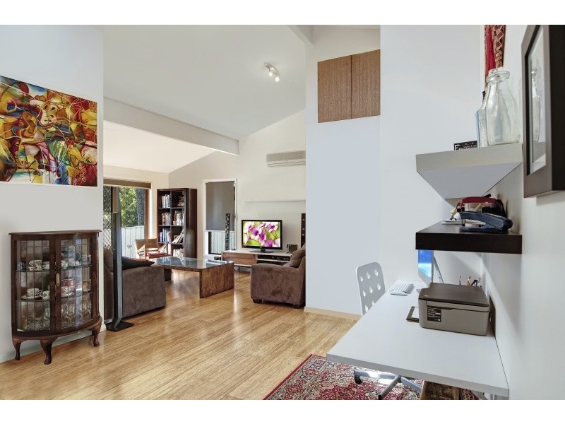 3 Tully Place, Berkeley Vale NSW 2261