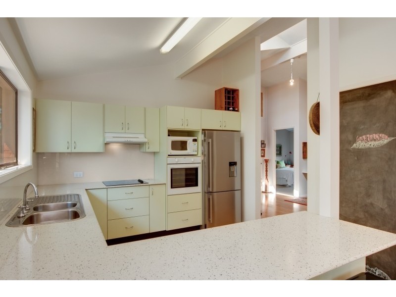 3 Tully Place, Berkeley Vale NSW 2261