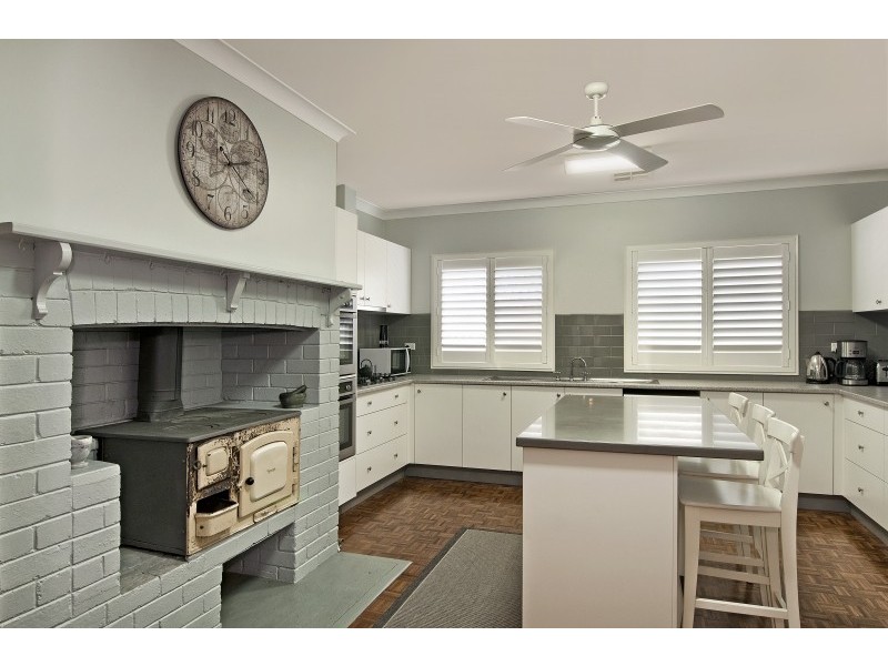 92 Bundeena Road, Glenning Valley NSW 2261