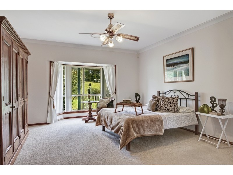 16 Palm Springs Avenue, Glenning Valley NSW 2261