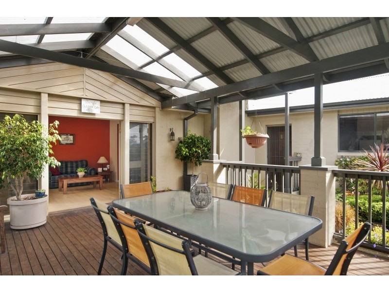 14 Haigh Close, Berkeley Vale NSW 2261