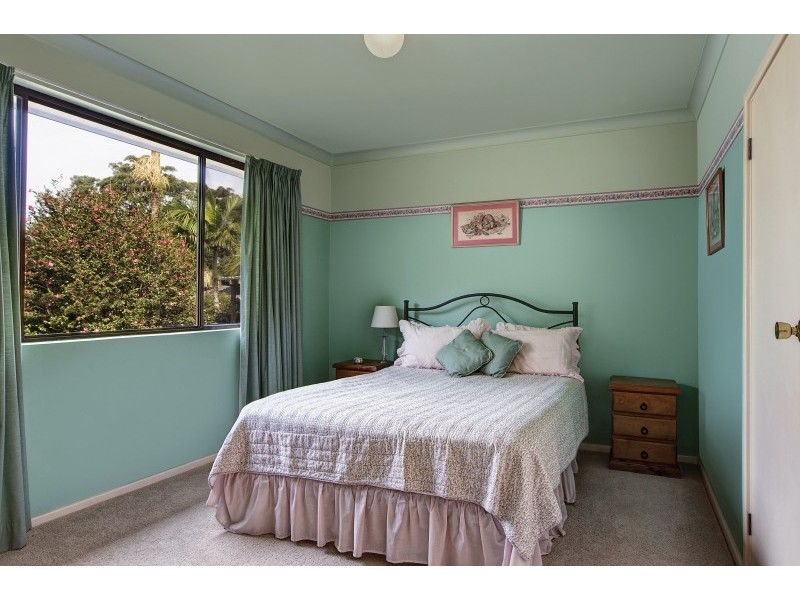 14 Haigh Close, Berkeley Vale NSW 2261