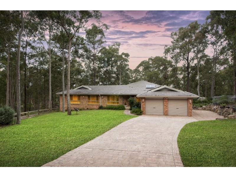 2 Marion Place, Jilliby NSW 2259