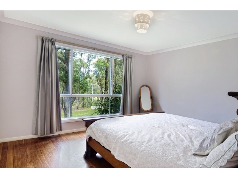 2 Marion Place, Jilliby NSW 2259