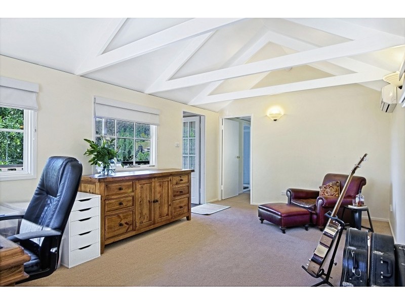 1614 Yarramalong Road, Yarramalong NSW 2259