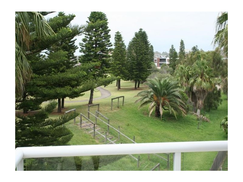 12/39 Seabeach Ave, Mona Vale NSW 2103
