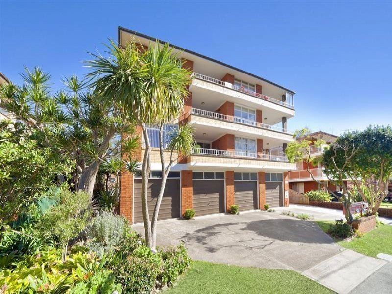 10 Cassia Street, Dee Why NSW 2099