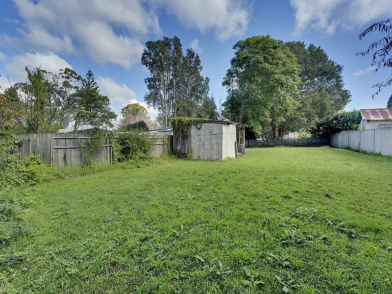 76 Prince Charles Rd, Frenchs Forest NSW 2086