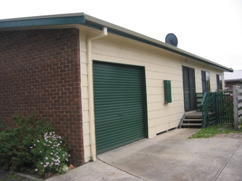 2/8 Epsom Street, Wonthaggi VIC 3995