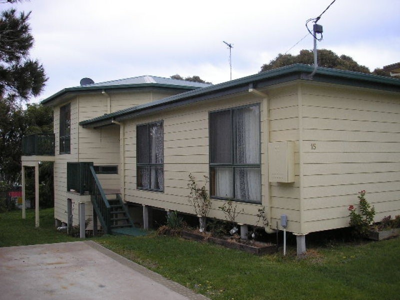 15 Scenic Road, Cape Paterson VIC 3995
