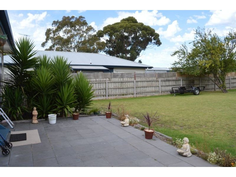 18 Henry Street West, Wonthaggi VIC 3995