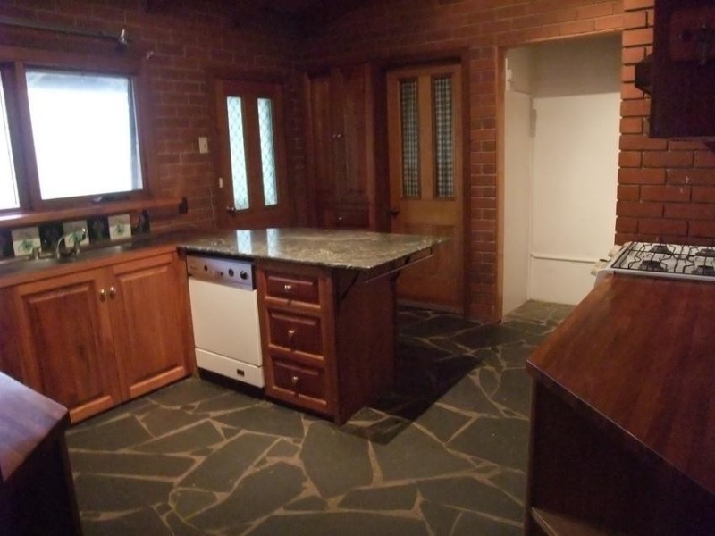 Glen Forbes VIC 3990