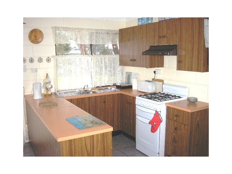 7 Foam Street, Cape Paterson VIC 3995