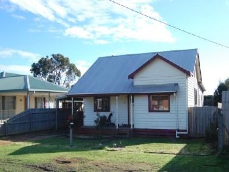 34 Carl Street, Wonthaggi VIC 3995