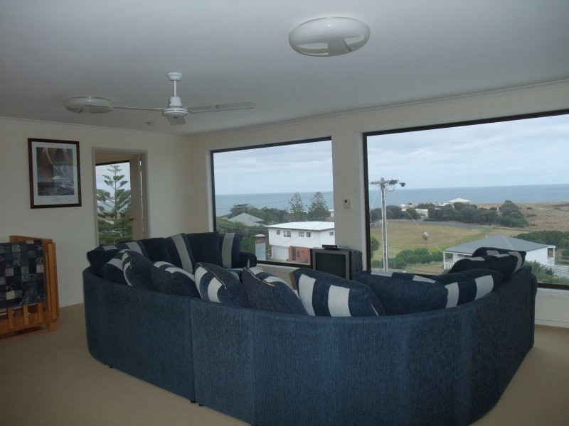 9 Gilbert Street, Kilcunda VIC 3995