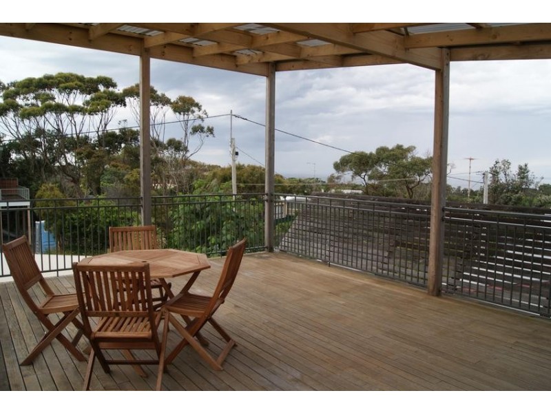 1 MOONAH ST, Cape Paterson VIC 3995