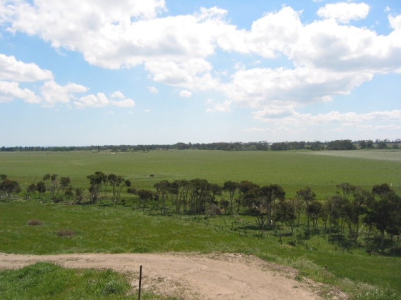 Glen Forbes VIC 3990