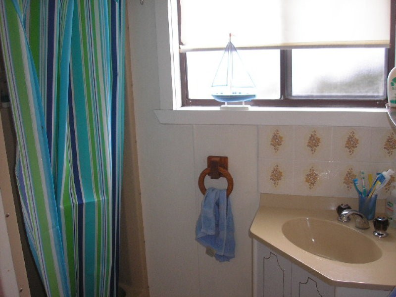 13 Scenic Road, Cape Paterson VIC 3995