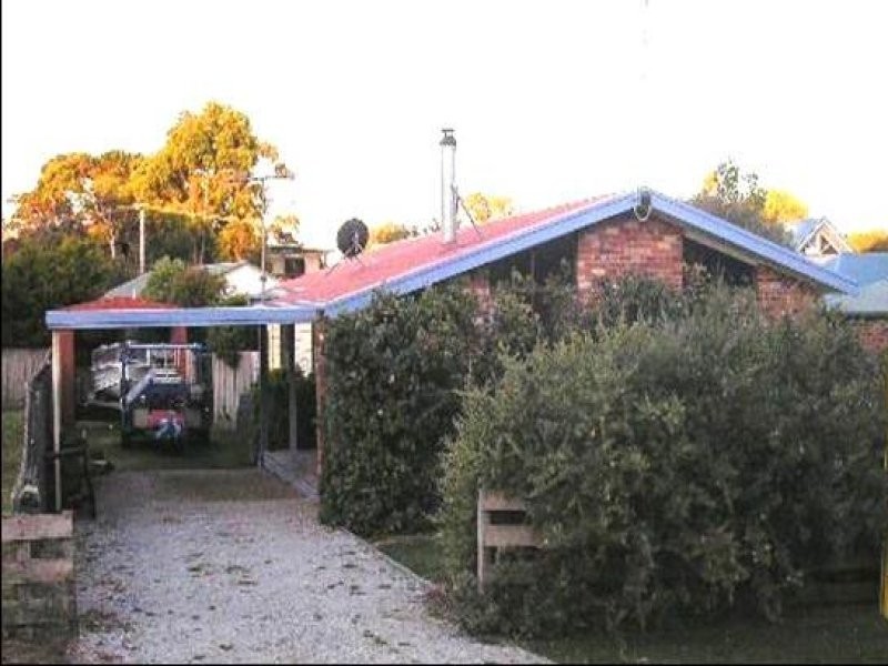 34 Anchor Parade, Cape Paterson VIC 3995