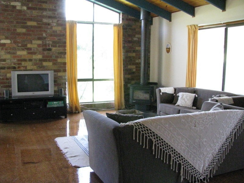 34 Anchor Parade, Cape Paterson VIC 3995