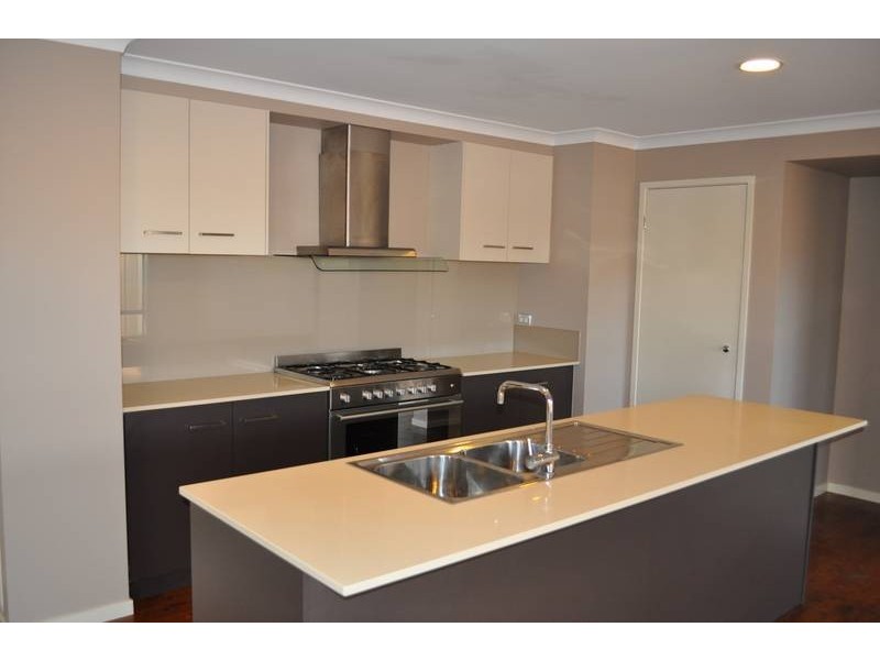 33 BLUE WATER CIRCLE, Cape Paterson VIC 3995