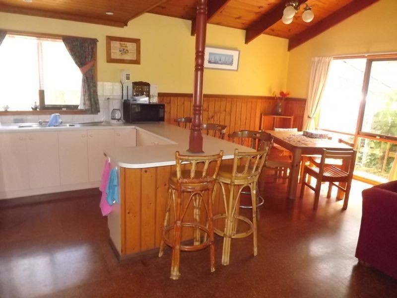 19 Park Parade, Cape Paterson VIC 3995