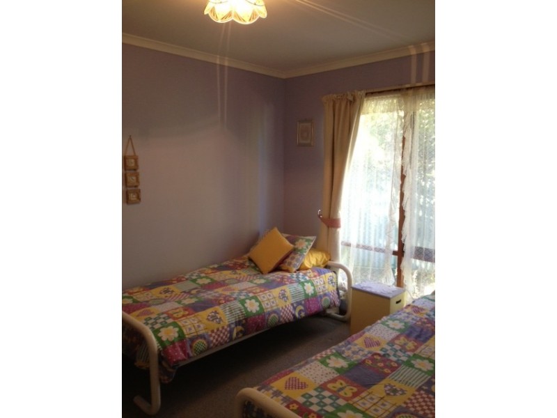 19 Park Parade, Cape Paterson VIC 3995