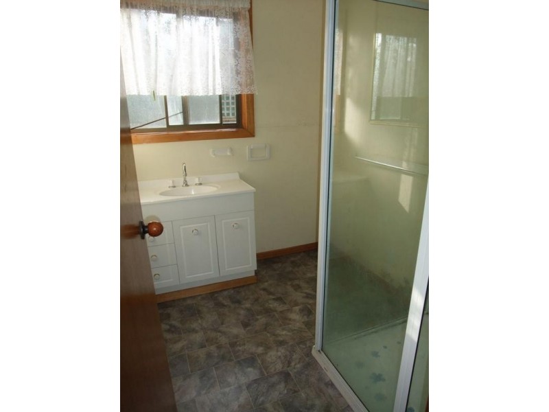 2/8 EPSOM STREET, Wonthaggi VIC 3995