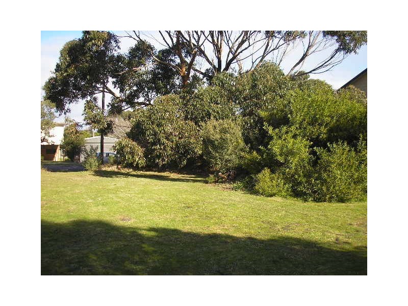 30 NARDOO ST, Cape Paterson VIC 3995