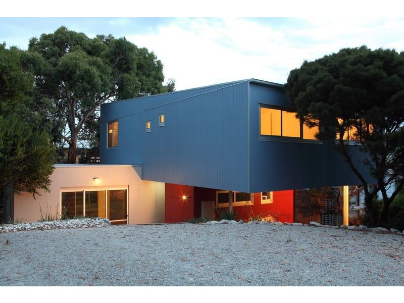 28 ANGLERS RD, Cape Paterson VIC 3995