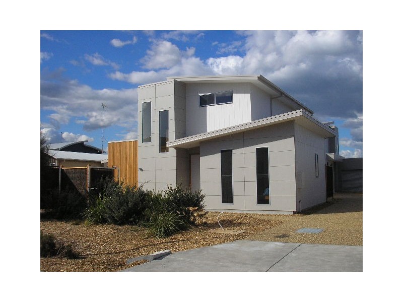 1/19 BLUE WATER CIRCLE, Cape Paterson VIC 3995