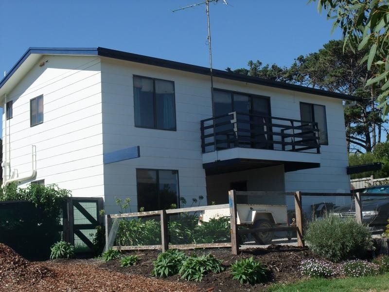 2 KILCUNDA RIDGE RD, Kilcunda VIC 3995