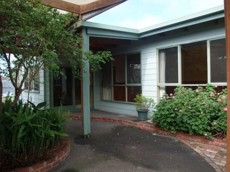 39 HUNTER STREET, Wonthaggi VIC 3995