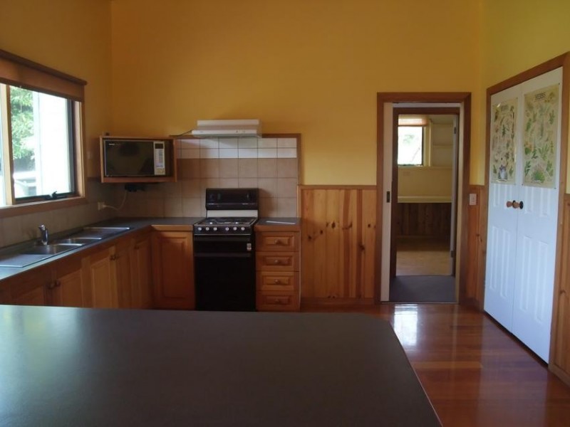 39 HUNTER STREET, Wonthaggi VIC 3995