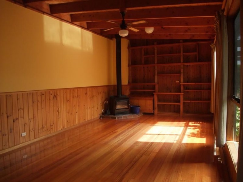 39 HUNTER STREET, Wonthaggi VIC 3995