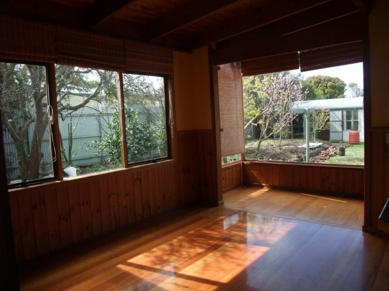 39 HUNTER STREET, Wonthaggi VIC 3995