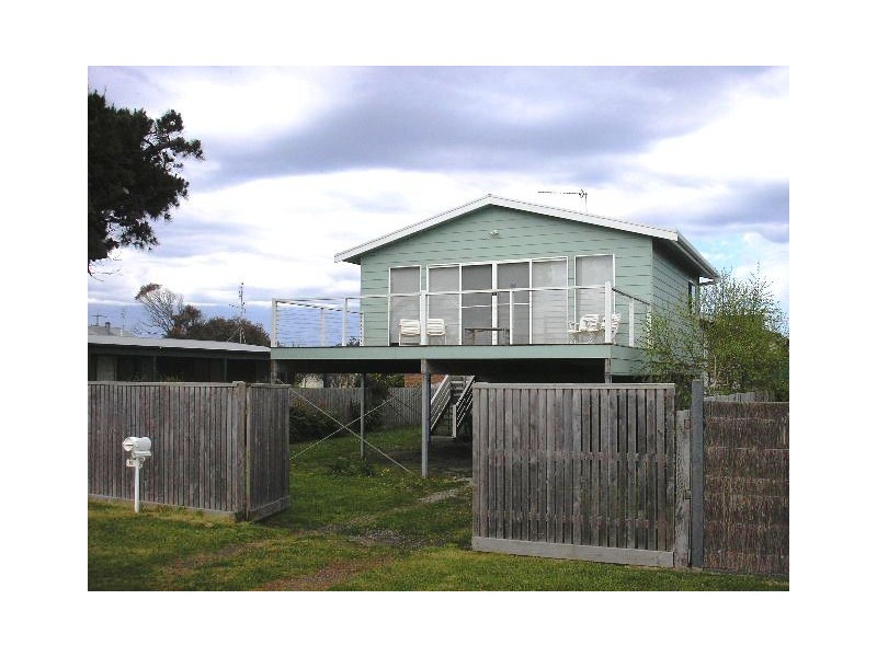 61 SEAWARD DRIVE, Cape Paterson VIC 3995