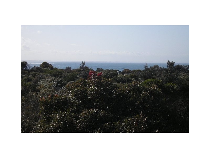 72-74 SURFBEACH RD, Cape Paterson VIC 3995