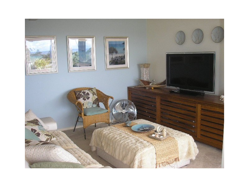 8 SCENIC RD, Cape Paterson VIC 3995