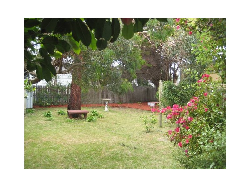 34 FOAM ST, Cape Paterson VIC 3995