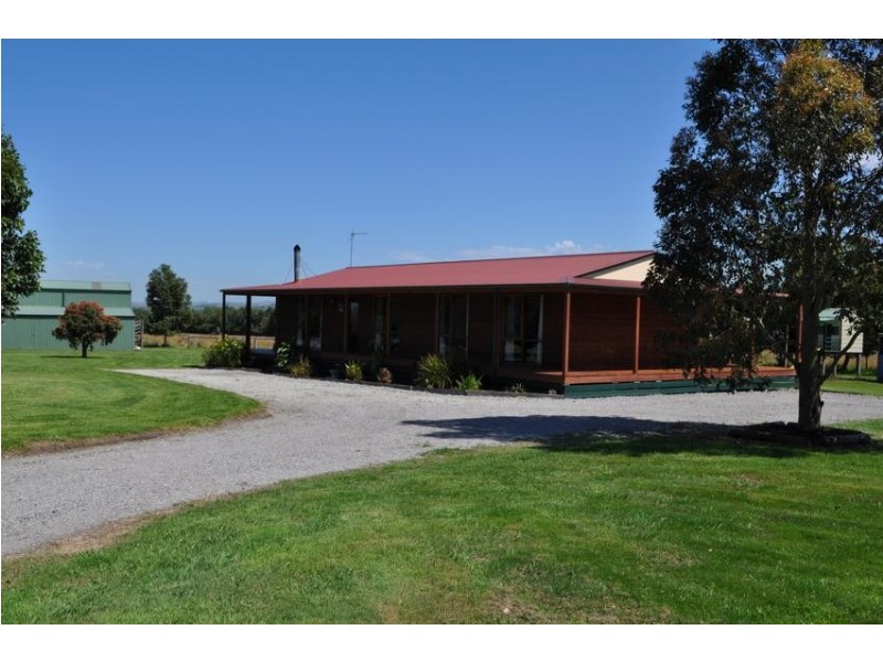 Wattle Bank VIC 3995