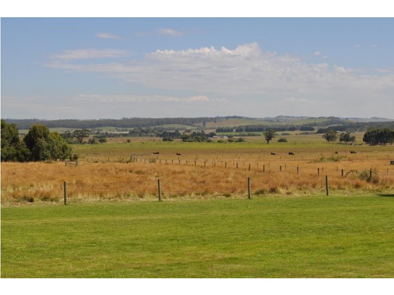 Wattle Bank VIC 3995