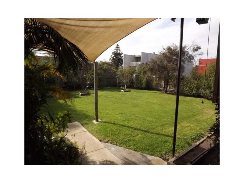 82 SURFBEACH RD, Cape Paterson VIC 3995